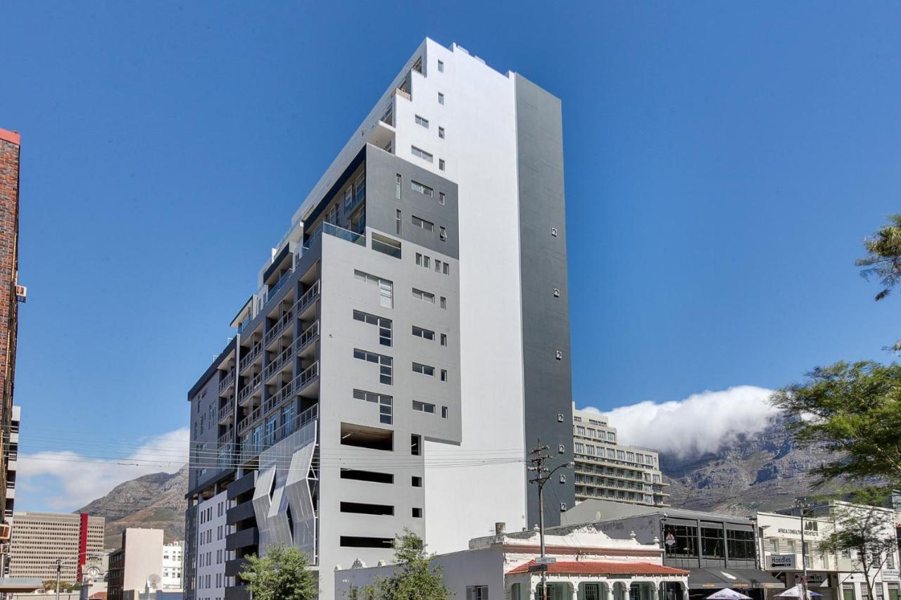 Backup-Powered Colourfull City Balcony Apartment Cidade Do Cabo Exterior foto